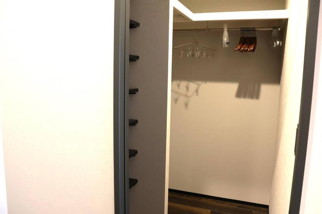 Hotel Vievle Namba South Osaka Bagian luar foto